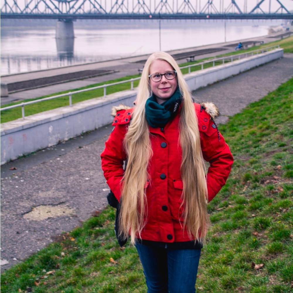 Meet your Posher, Jana